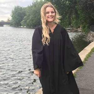 Meet your Posher, Lauryanne